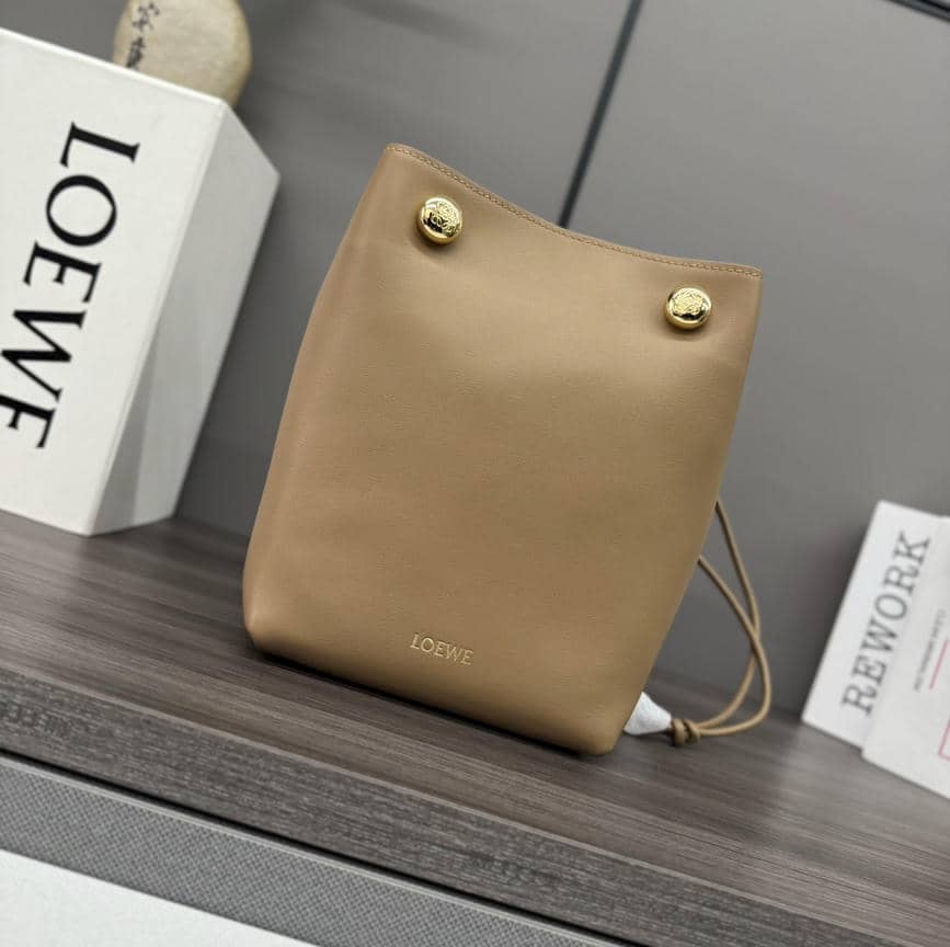 0002-New Pebble Hobo